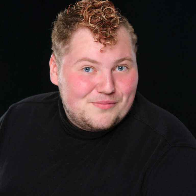 Zachary-Dean-Sunset-Playhouse